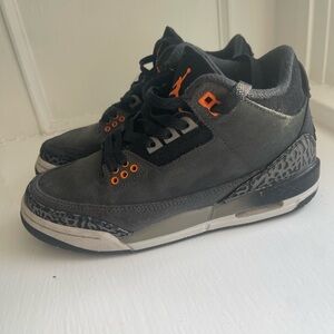 Air Jordan 3 fear youth sneaker
